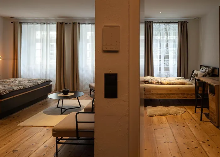 Laubennest 1 * Meran